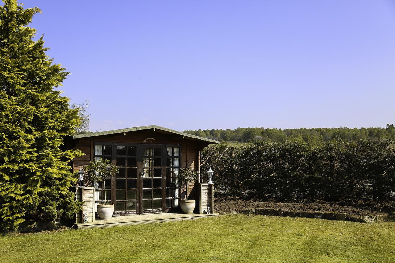 Henshire B&B Dingwall Esterno foto